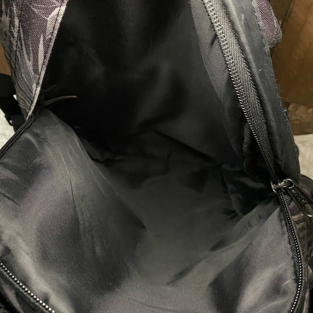 PINK Backpack - Picture 6 of 8